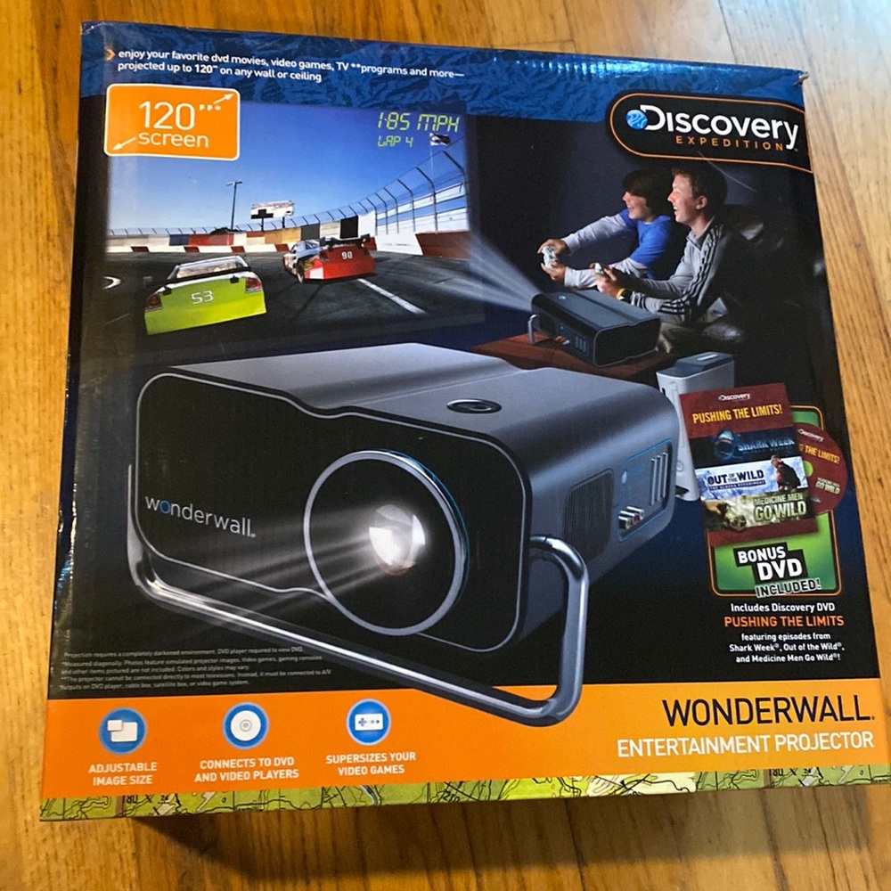 Discovery expedition, Wonderwall entertainment projector